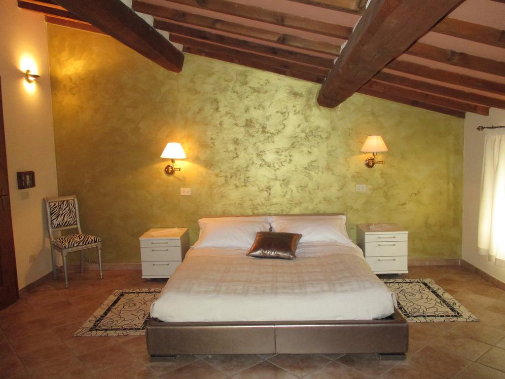 Country House La Fattoria Bellandi Contignano Luaran gambar